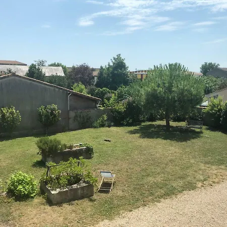 Les Jardins De La Providence Guest house *